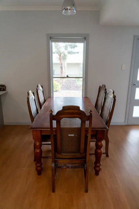 Gawler Townhouse 3 Bedroom - Northern Rivers Accommodation 21