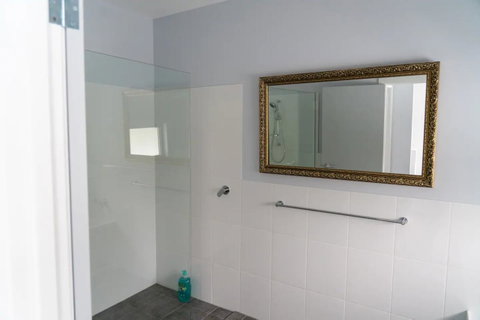 Gawler Townhouse 3 Bedroom - Northern Rivers Accommodation 6