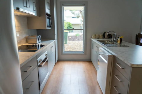 Gawler Townhouse 3 Bedroom - Northern Rivers Accommodation 1