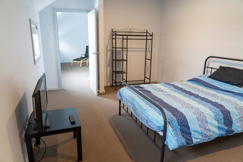 Gawler Townhouse 3 Bedroom - Northern Rivers Accommodation 28