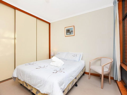 Franklin Beachfront Apartments - Northern Rivers Accommodation 15