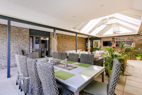 Barossa Retro BnB - Northern Rivers Accommodation 6