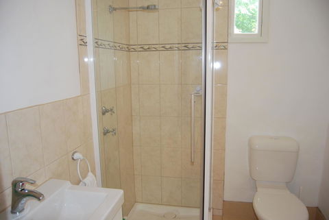 Jacaranda Cottage - Northern Rivers Accommodation 11