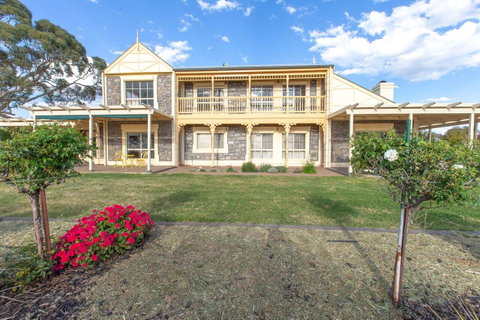 Angaston House - Northern Rivers Accommodation 24