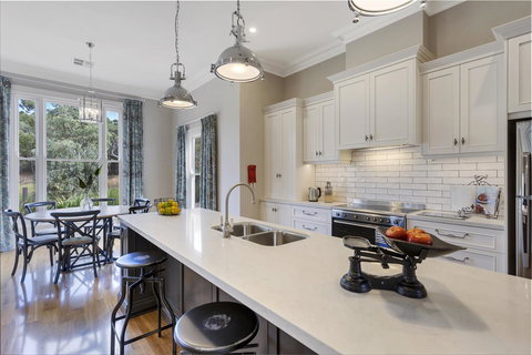 Grandview Accommodation - The Elm Tree Apartments - Northern Rivers Accommodation 15