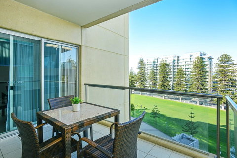 Pier Luxury Apartments - Northern Rivers Accommodation 26