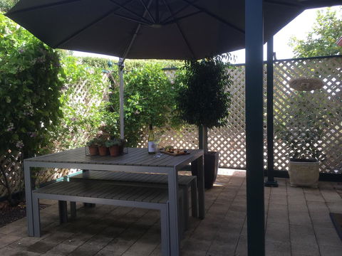 Wine And Roses Bed And Breakfast - Northern Rivers Accommodation 3