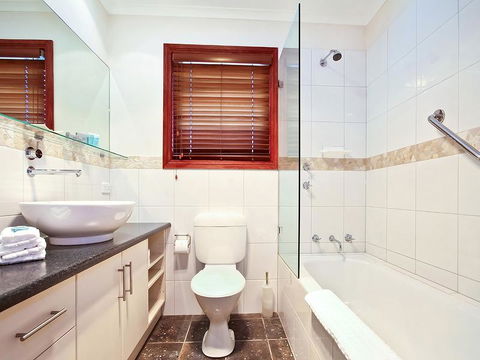 Wine And Roses Bed And Breakfast - Northern Rivers Accommodation 1
