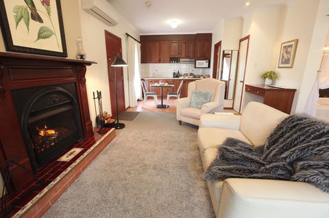 Wine And Roses Bed And Breakfast - Northern Rivers Accommodation 16