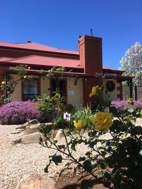 Wine And Roses Bed And Breakfast - Northern Rivers Accommodation 6