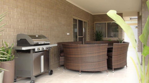 Casavino Luxury Villa - Northern Rivers Accommodation 12