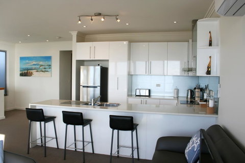 Penneshaw Oceanview Apartments - Northern Rivers Accommodation 4