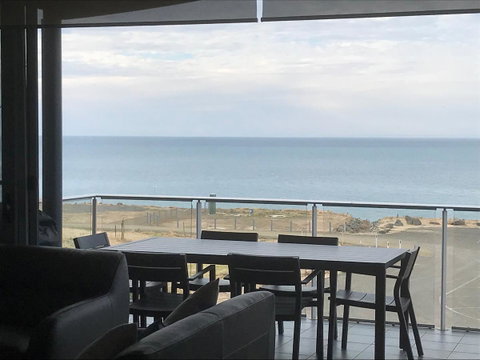 Penneshaw Oceanview Apartments - Northern Rivers Accommodation 2