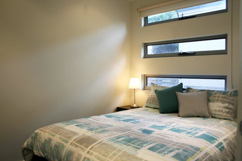 Penneshaw Oceanview Apartments - Northern Rivers Accommodation 14