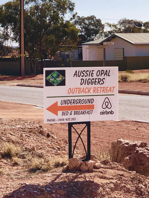 Aussie Opal Diggers Outback Retreat-Undergound - Northern Rivers Accommodation 24