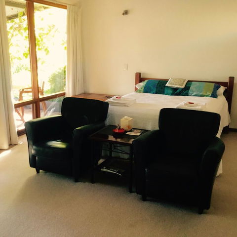 STUDIO ECHUNGA Adelaide Hills - Northern Rivers Accommodation 8