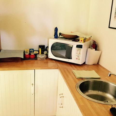 STUDIO ECHUNGA Adelaide Hills - Northern Rivers Accommodation 11