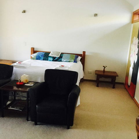 STUDIO ECHUNGA Adelaide Hills - Northern Rivers Accommodation 3