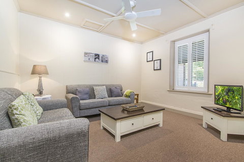 Stoneleigh Cottage Bed And Breakfast - Northern Rivers Accommodation 4