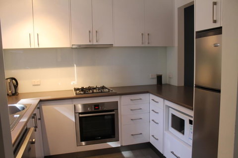 Adelaide DressCircle Apartments - Archer Street - Northern Rivers Accommodation 19