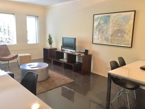 Adelaide DressCircle Apartments - Archer Street - Northern Rivers Accommodation 12