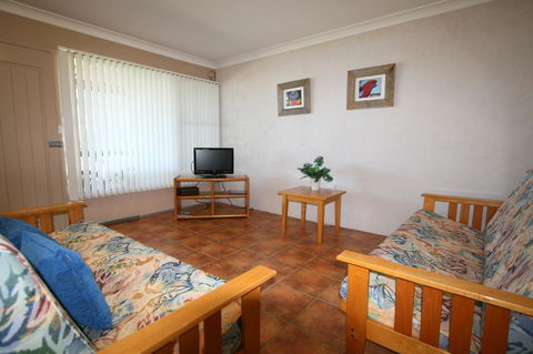 Lake Edge Apartments - Northern Rivers Accommodation 15
