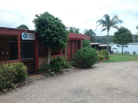Lake Edge Apartments - Northern Rivers Accommodation 1
