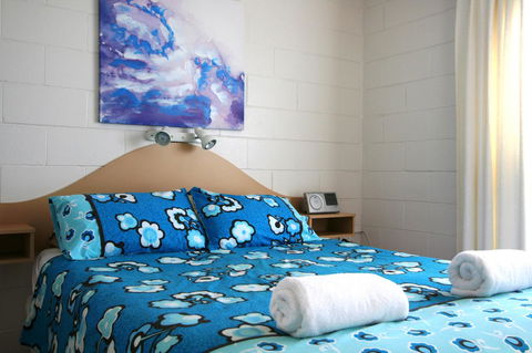 Lake Edge Apartments - Northern Rivers Accommodation 5