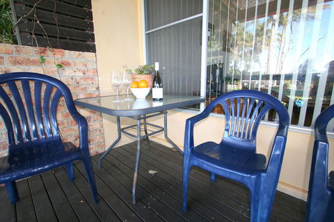 Lake Edge Apartments - Northern Rivers Accommodation 12