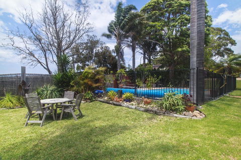 Lake Edge Apartments - Northern Rivers Accommodation 2