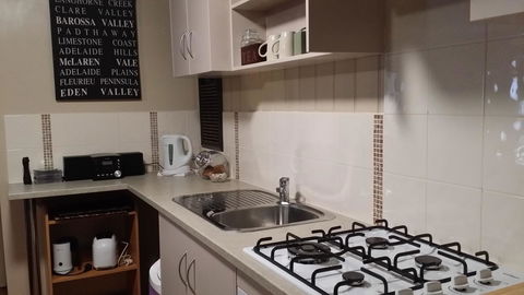Little Para Cottage Tanunda - Northern Rivers Accommodation 7
