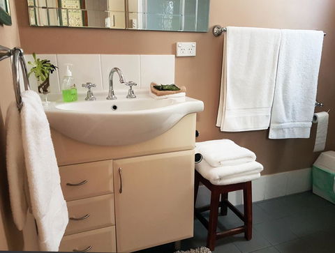 Little Para Cottage Tanunda - Northern Rivers Accommodation 8