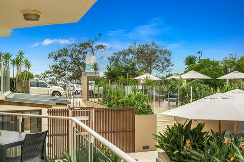 Bayview Beachfront Apartments, In Town Right On The Beach - Northern Rivers Accommodation 13