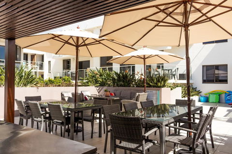 Bayview Beachfront Apartments, In Town Right On The Beach - Northern Rivers Accommodation 25