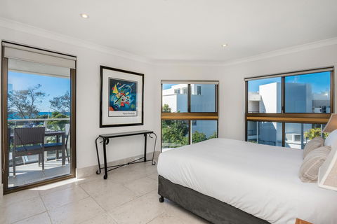 Bayview Beachfront Apartments, In Town Right On The Beach - Northern Rivers Accommodation 37