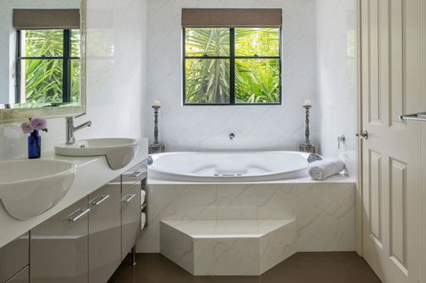 Barossa Shiraz Estate - Northern Rivers Accommodation 18