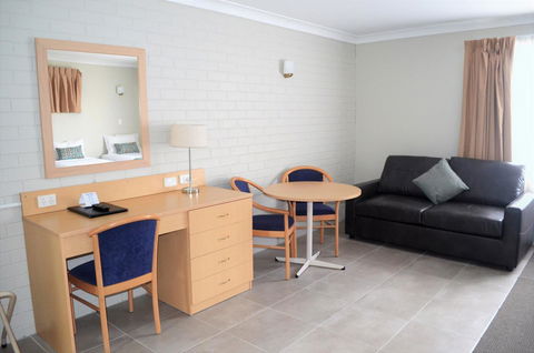 Bathurst Motor Inn - Northern Rivers Accommodation 9
