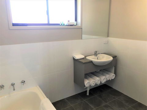 Bathurst Motor Inn - Northern Rivers Accommodation 15