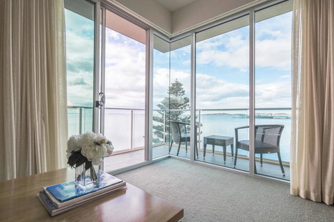 Port Lincoln Hotel - Northern Rivers Accommodation 12