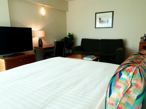 Port Lincoln Hotel - Northern Rivers Accommodation 4