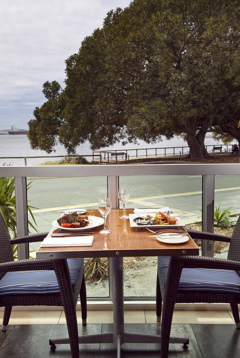 Port Lincoln Hotel - Northern Rivers Accommodation 42