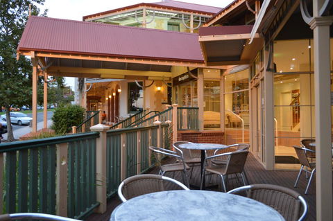 Loxton Community Hotel Motel - Northern Rivers Accommodation 1