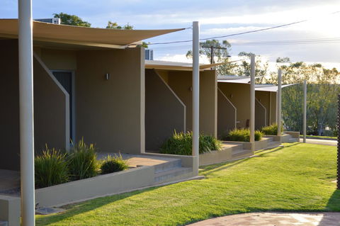 Loxton Community Hotel Motel - Northern Rivers Accommodation 4