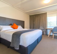 Mick O'Sheas - Northern Rivers Accommodation