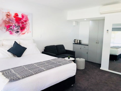 The Avenue Inn - Northern Rivers Accommodation 0