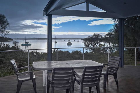 Rest A Shore Coffin Bay - Northern Rivers Accommodation 5