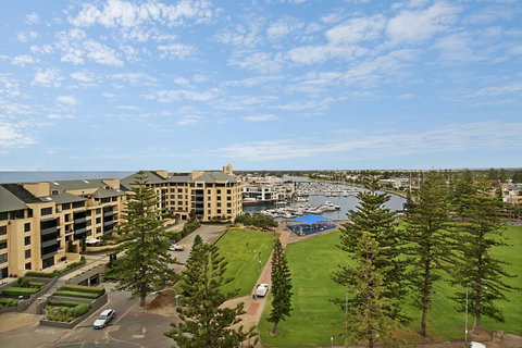 Beachside Luxury & Comfort, Ocean Views In Glenelg - Northern Rivers Accommodation 26