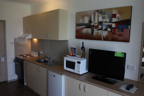Lakeview Motel And Apartments - Northern Rivers Accommodation 11