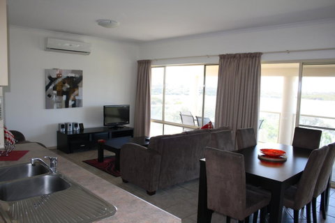 Lakeview Motel And Apartments - Northern Rivers Accommodation 6