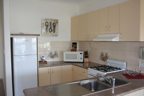 Lakeview Motel And Apartments - Northern Rivers Accommodation 8